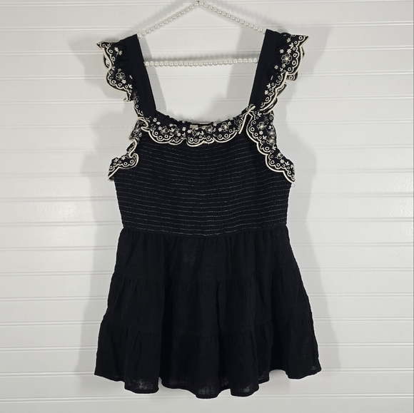 NWT Savanna Jane Embroidered Smocked Tank Top Large - Picture 3 of 8